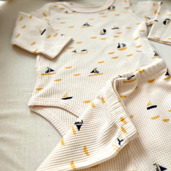 Yelken Desenli 3'lü Patikli Alt