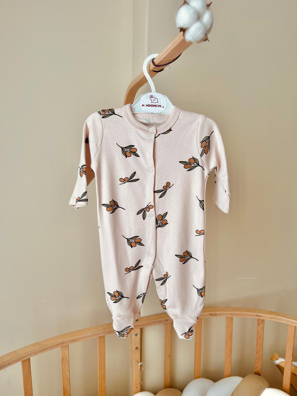 Zeytin Çiçeği Desenli Tulum