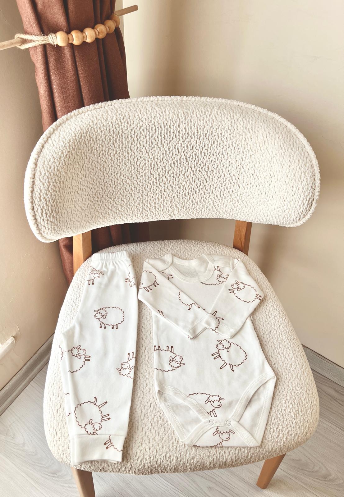 Koyun Desenli Alt Üst Takım