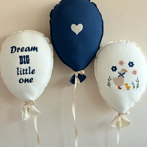 3' lü İsim Nakışlı Balon Yastık