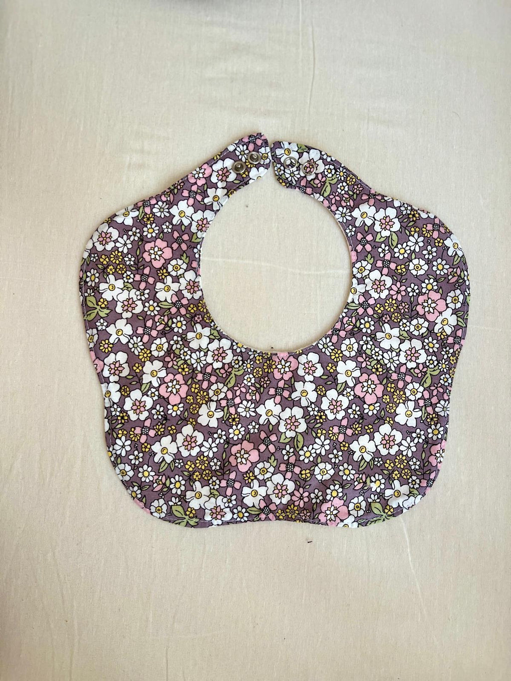 Çiçek Desenli Önlük