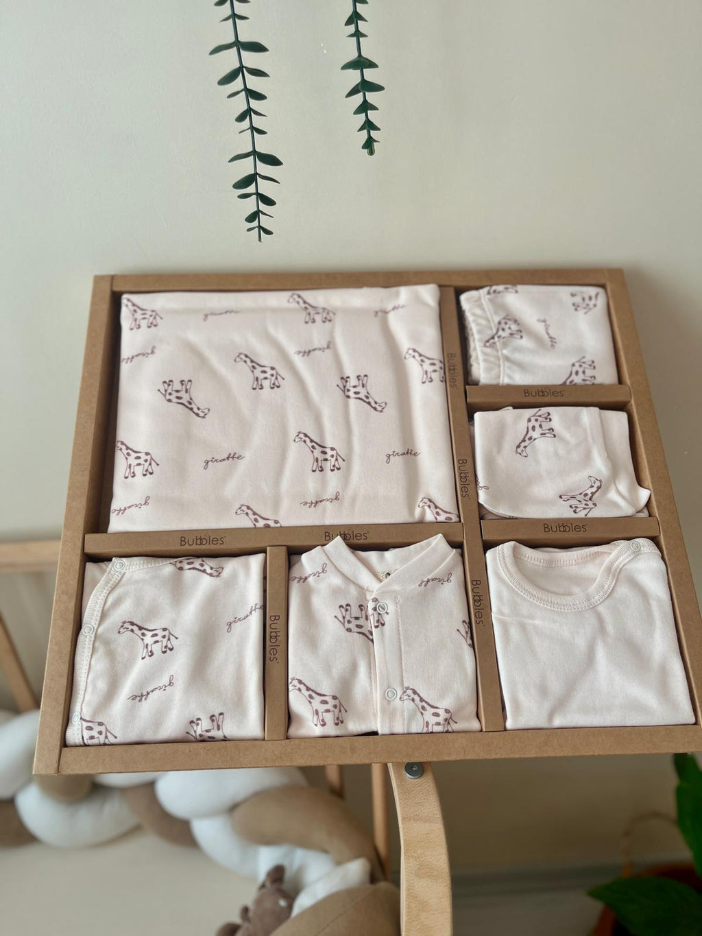 Zürafa Baskılı 10'lu Hastane Çıkış Seti